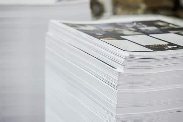 high-contrast-printed-paper-stack-industry-offset-sheets-EPS